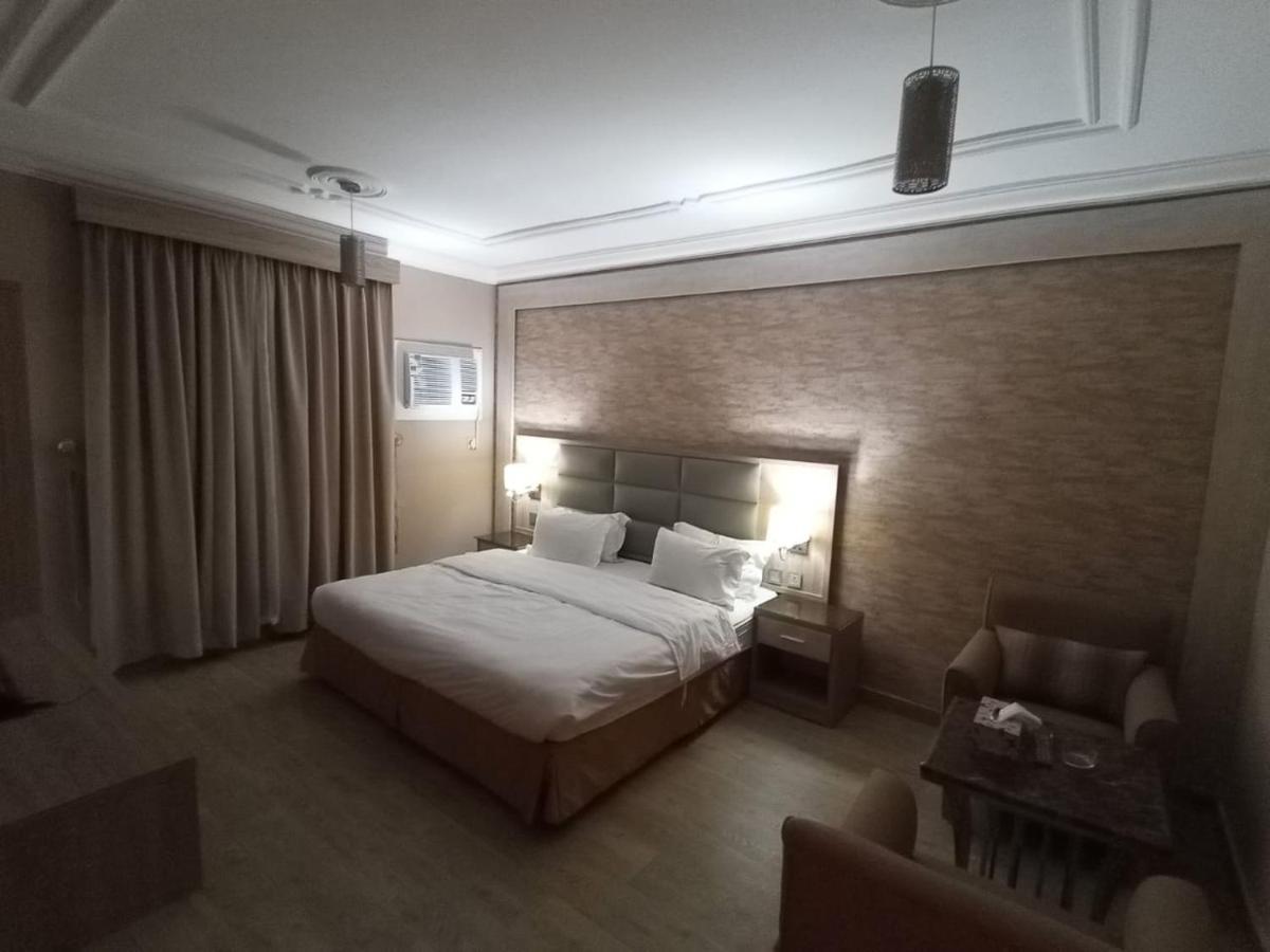 Laylat Wed Aparthotel Джеда Екстериор снимка