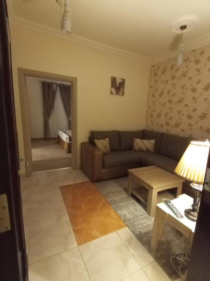Laylat Wed Aparthotel Джеда Екстериор снимка