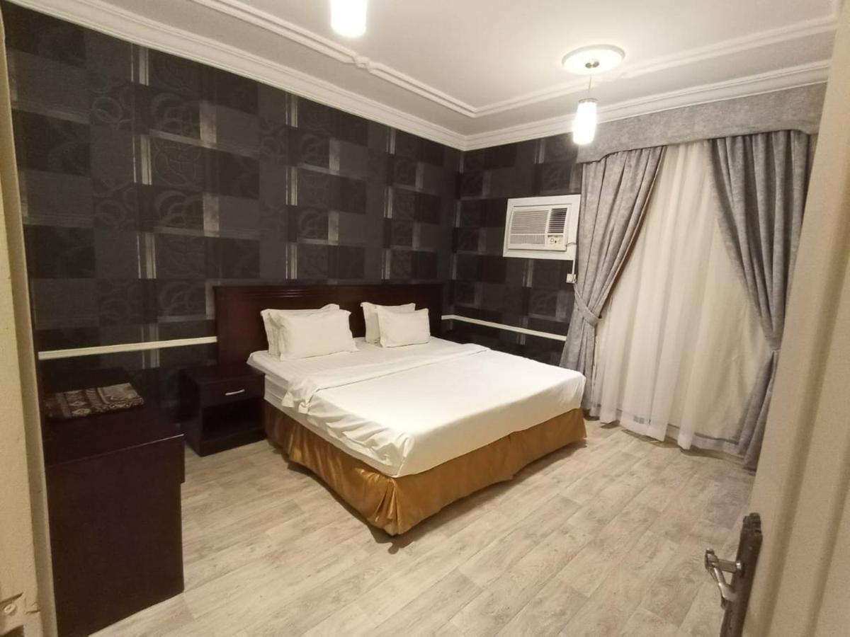 Laylat Wed Aparthotel Джеда Екстериор снимка