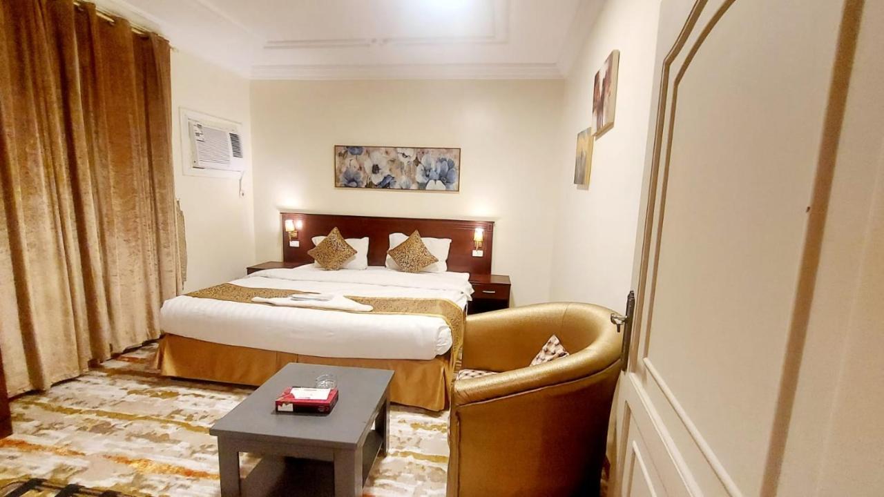 Laylat Wed Aparthotel Джеда Екстериор снимка