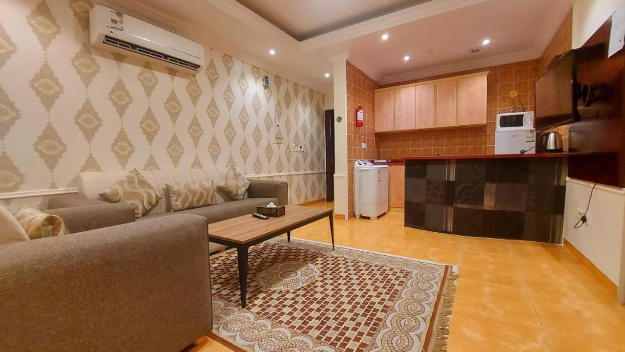 Laylat Wed Aparthotel Джеда Екстериор снимка