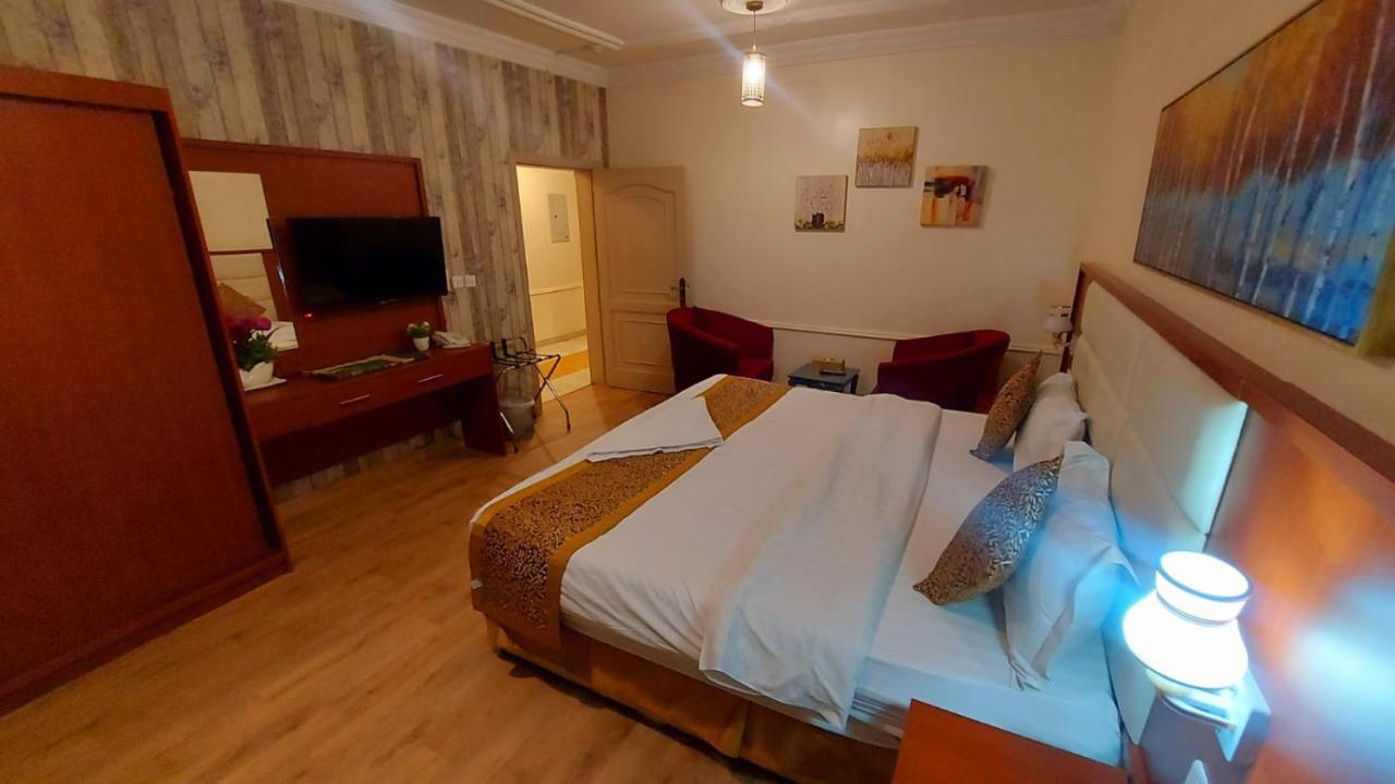 Laylat Wed Aparthotel Джеда Екстериор снимка